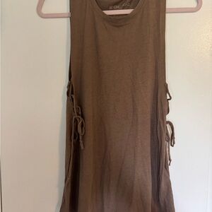 Beyond Yoga Tan Sleeveless Tank Top